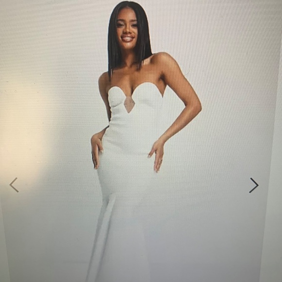 NWT ASOS DESIGN MINIMAL TOUCH MAXI DRESS - Picture 2 of 6